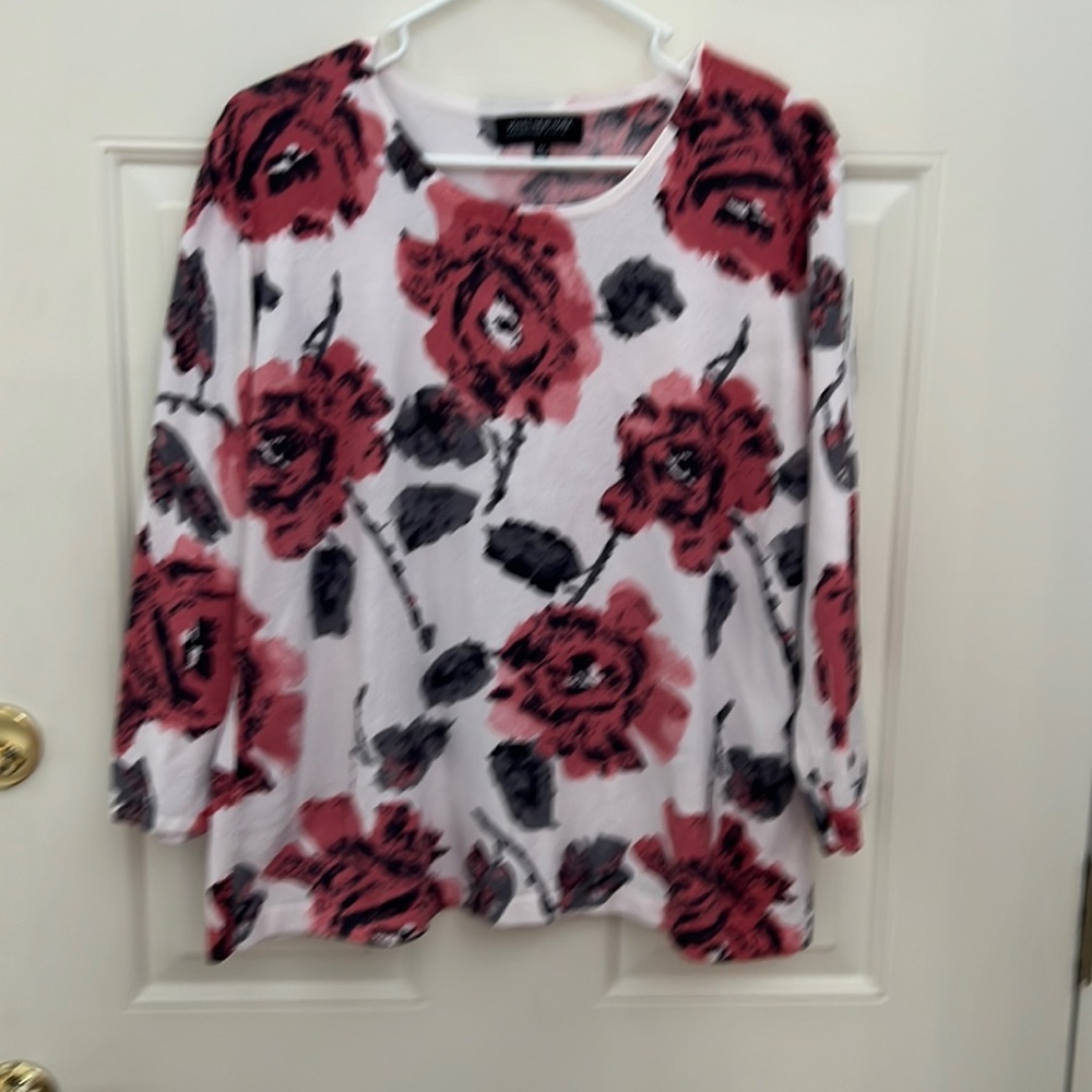 Jones New York Floral Pullover Top   2X